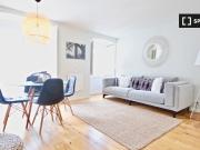 Apartamento de 2 quartos brilhante para alugar em São...