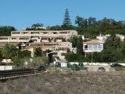 Apartamento de 2 quartos, no rés do chão, em frente à...