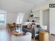 Apartamento de 2 quartos para alugar em Bairro Alto, Lisboa