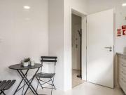 Apartamento de 2 quartos para alugar em Graça, Lisboa