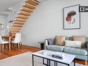 Apartamento de 2 quartos para alugar em Santa Cruz, Lisboa Apartamento de 2 quartos para alugar em Santa Cruz, Lisboa