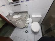 Apartamento de 2 quartos sendo 1 suíte em localização...