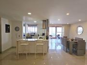 Apartamento de 3 alcobas y terraza en venta. Medellín,...