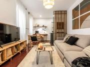 Apartamento de 3 dormitorios en alquiler en Almagro, Madrid