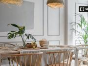 Apartamento de 3 dormitorios en alquiler en Almagro, Madrid