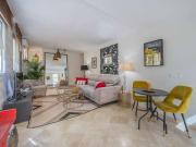 Apartamento de 3 dormitorios en alquiler en Aloha, Málaga