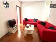Apartamento de 3 dormitorios en alquiler en Argüelles,...
