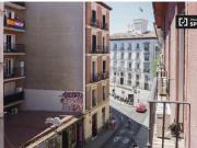 Apartamento de 3 dormitorios en alquiler en Atocha, Madrid