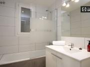 Apartamento de 3 dormitorios en alquiler en Barri Gòtic