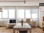 Apartamento de 3 dormitorios en alquiler en Camins al...