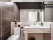 Apartamento de 3 dormitorios en alquiler en Castellana,...