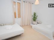 Apartamento de 3 dormitorios en alquiler en Chueca, Madrid