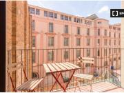 Apartamento de 3 dormitorios en alquiler en El Raval