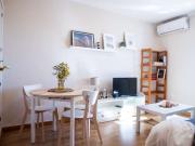 Piso de 3 habitaciones en alquiler en Embajadores, Madrid