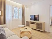 Apartamento de 3 dormitorios en alquiler en La Dreta de... Apartamento de 3 dormitorios en alquiler en La Dreta de...