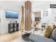 Apartamento de 3 dormitorios en alquiler en Palacio