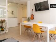 Apartamento de 3 dormitorios en alquiler en Universidad,...