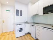 Apartamento de 3 dormitorios en alquiler en Sol, Madrid