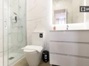 Apartamento de 3 dormitorios en alquiler en Universidad,...