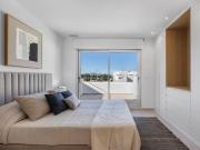 Apartamento de 3 dormitorios en Residencial Mykonos en...