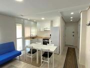 Apartamento de 3 habitaciones con terraza en Malvarrosa