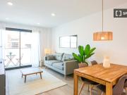 Apartamento de 3 habitaciones en alquiler en Santa...