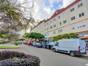 Apartamento de 3 habitaciones en la planta baja en...