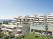Apartamento de 3 habitaciones en venta en Estepona, Malaga