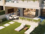 Apartamento de 3 habitaciones en venta en Estepona, Malaga