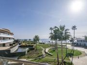 Apartamento de 3 habitaciones en venta en Estepona, Malaga