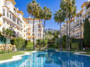 Apartamento de 3 habitaciones en venta en Marbella, Malaga