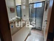 Apartamento de 3 Quartos sendo um com suítes, à duas...