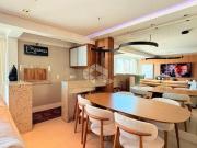 Apartamento de 3 suites mobiliado e com 2 vagas...