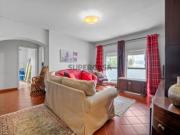 Apartamento de 4 assoalhadas Carnide