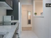 Apartamento de 4 dormitorios en alquiler en Aluche