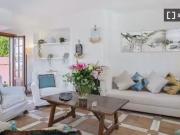 Apartamento de 4 dormitorios en alquiler en Benahavís,...