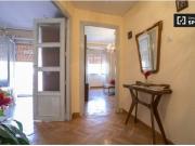 Apartamento de 4 dormitorios en alquiler en Cuatro Caminos