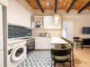 Apartamento de 4 dormitorios en alquiler en Horta...