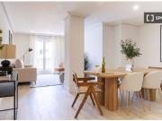 Apartamento de 4 dormitorios en alquiler en Nueva España