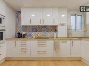 Apartamento de 4 dormitorios en alquiler en Patraix,...
