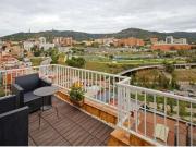 Apartamento de 4 dormitorios totalmente amueblado con...