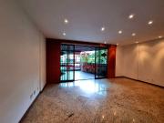 Apartamento de 4 Quartos com Suíte e Varanda na Barra da...