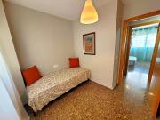 Apartamento de alquiler en De la Universitat, 8