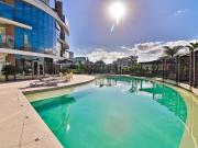 Apartamento de Alto padrão 03 dormitórios 100mts do Mar!