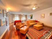 Apartamento de Alto Padrão | 301m² | 4 Dormitórios no... Apartamento de Alto Padrão | 301m² | 4 Dormitórios no...