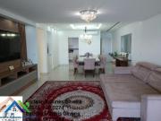 Apartamento de alto padrão à venda todo mobiliado frente mar