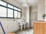 Apartamento de Alto PadrÃ£o com 4 SuÃtes e 5 Vagas /...