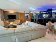 Apartamento de Alto Padrão com 4 Suítes e Reforma...