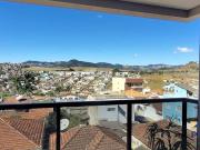 Apartamento de Alto Padrão com Vista Deslumbrante e Conforto