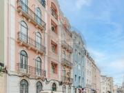 APARTAMENTO DE CHARME EM LISBOA
